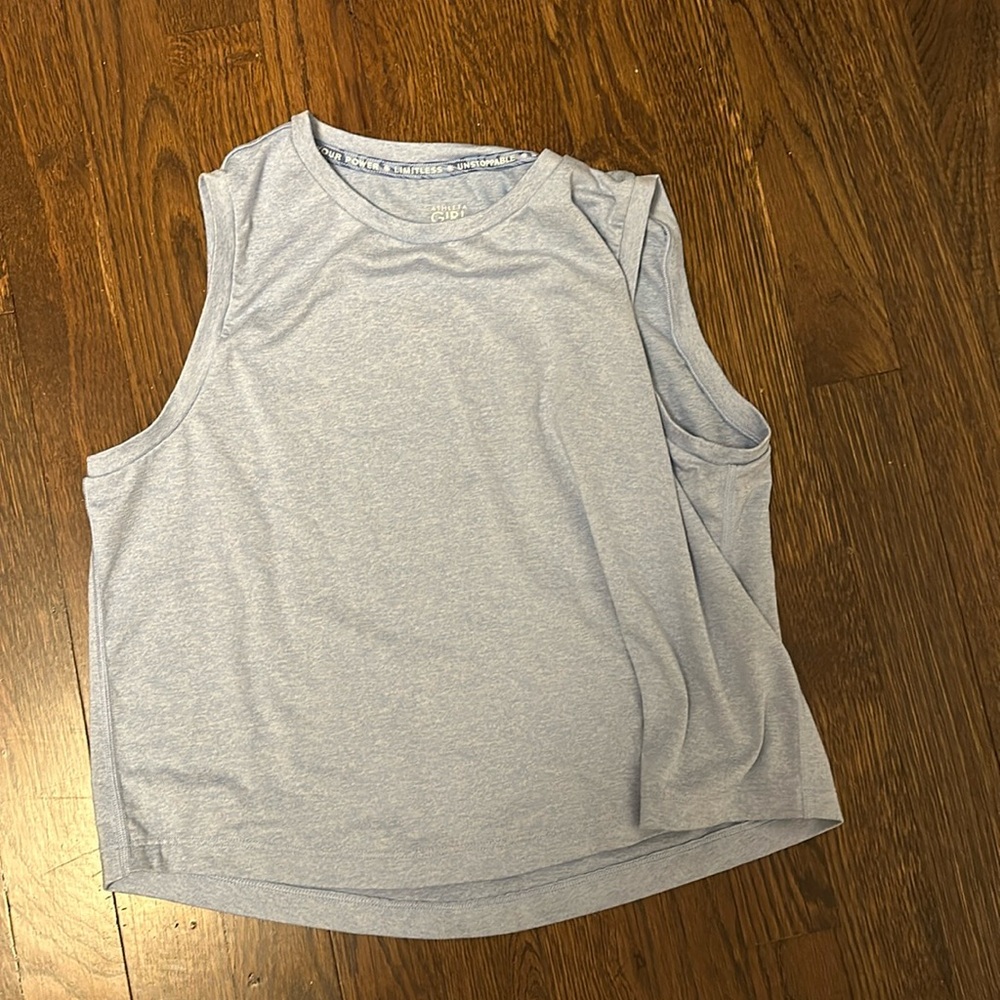Athleta girl t shirt